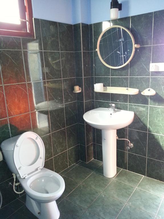 Main Reef Guest House Hikkaduwa Chambre photo